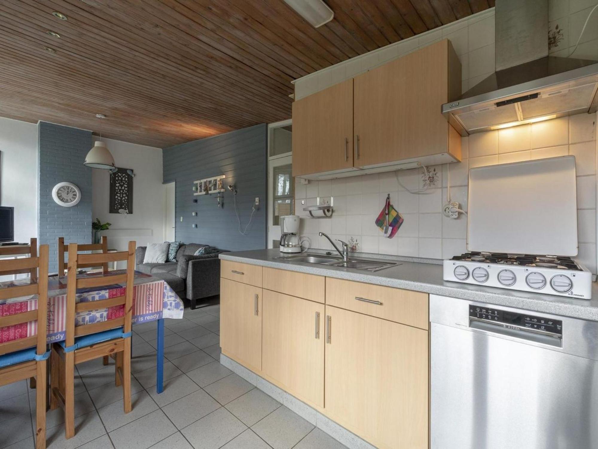 Stylish Beachside Bungalow With Patio Sint Maartensvlotbrug Kültér fotó
